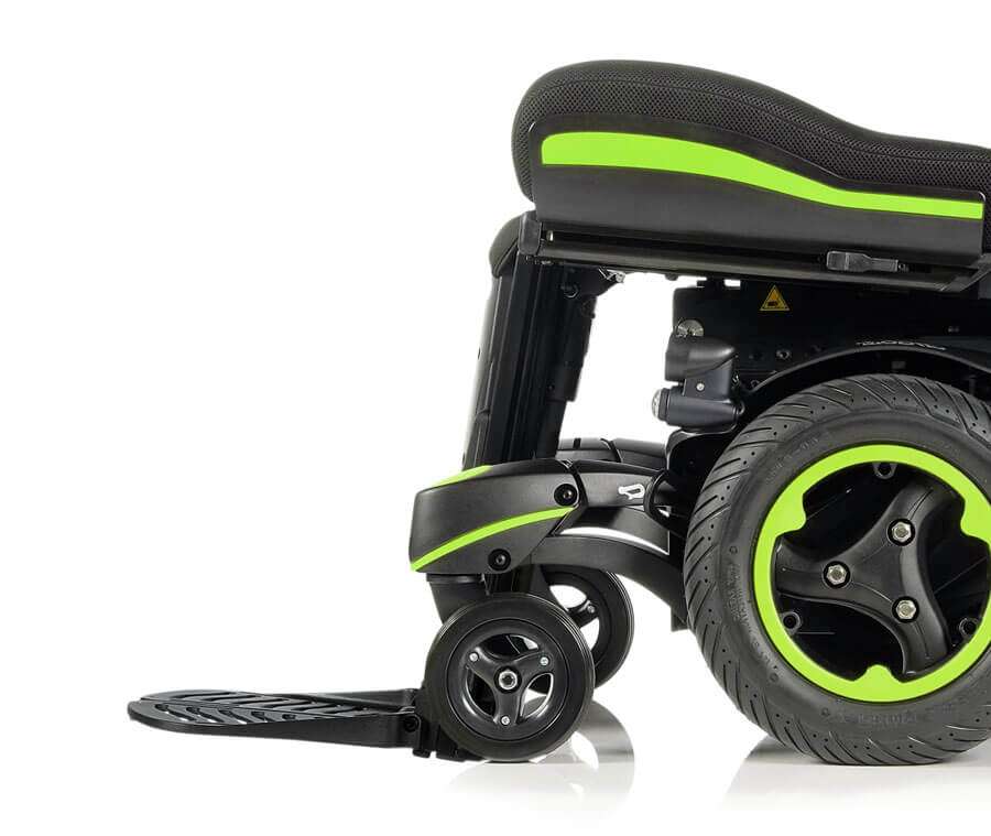 Q700 M complex powerchair SEDEO ERGO - Intelligent Seating foot plate to ground