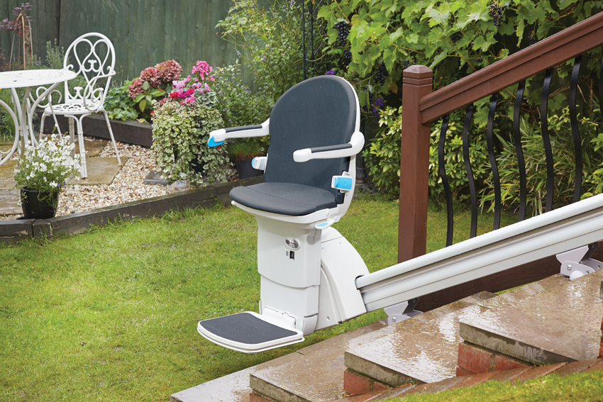 Outdoor Straight Stairlift